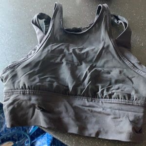 Sports bra lulu lemon